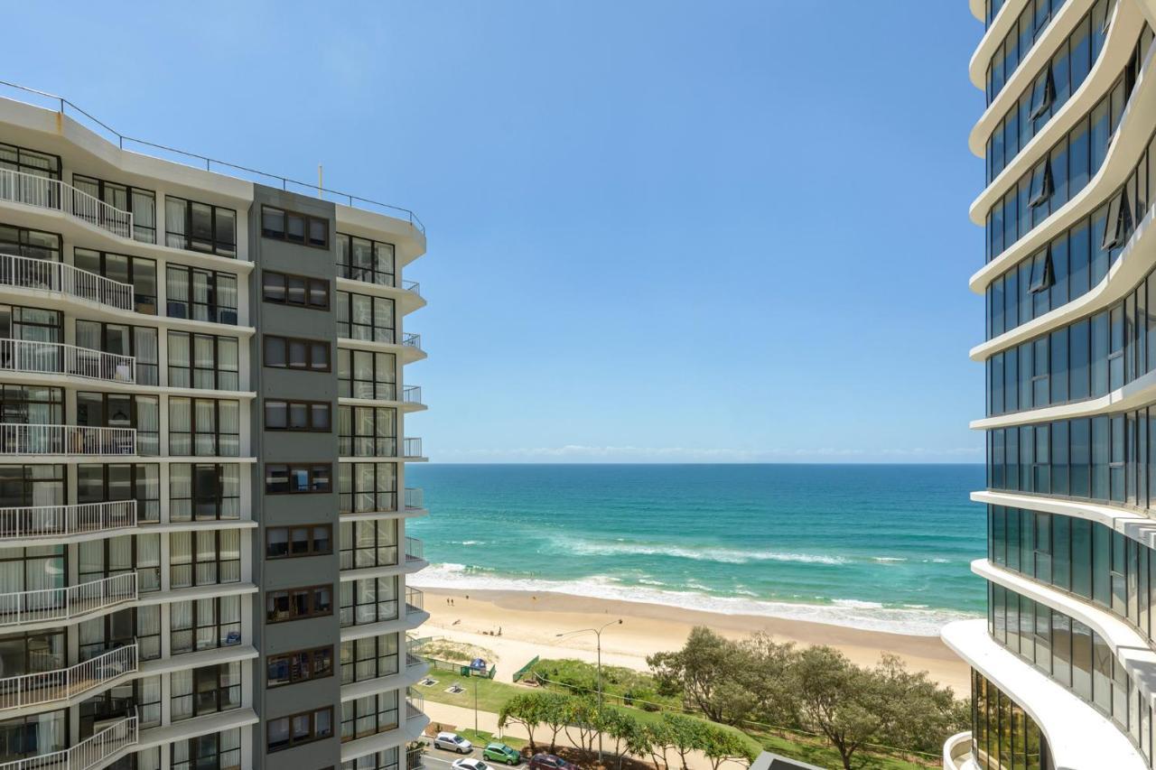 Meriton Suites Surfers Paradise Gold Coast Buitenkant foto The Strand, 2015